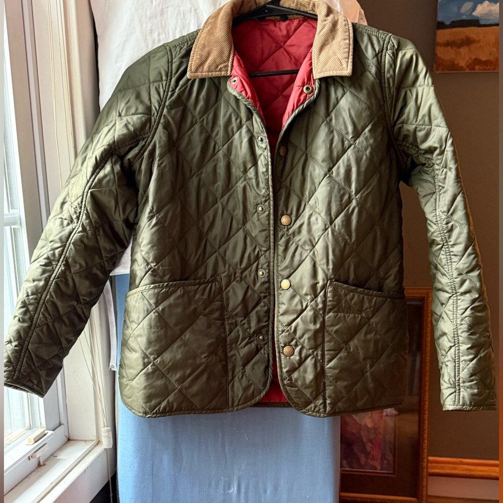 Barbour Green Puffer Jacket with Quilted Design- kids